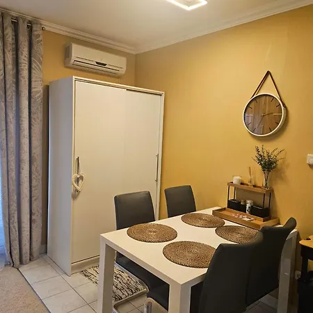 Апартаменты Central Apartman Heviz *